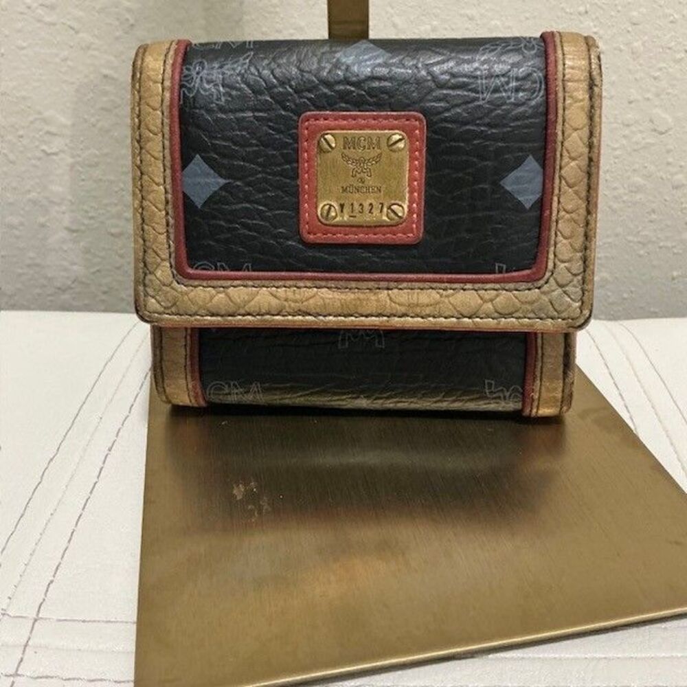 MCM Monogram Trifold Wallet with Tan/Red Trim Y1327 Snap Close Red Interior